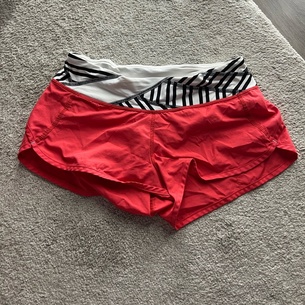 LuLulemon speed shorts